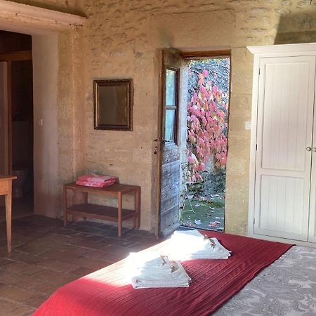 Mas De La Rivoire B&B Villevieille Dış mekan fotoğraf
