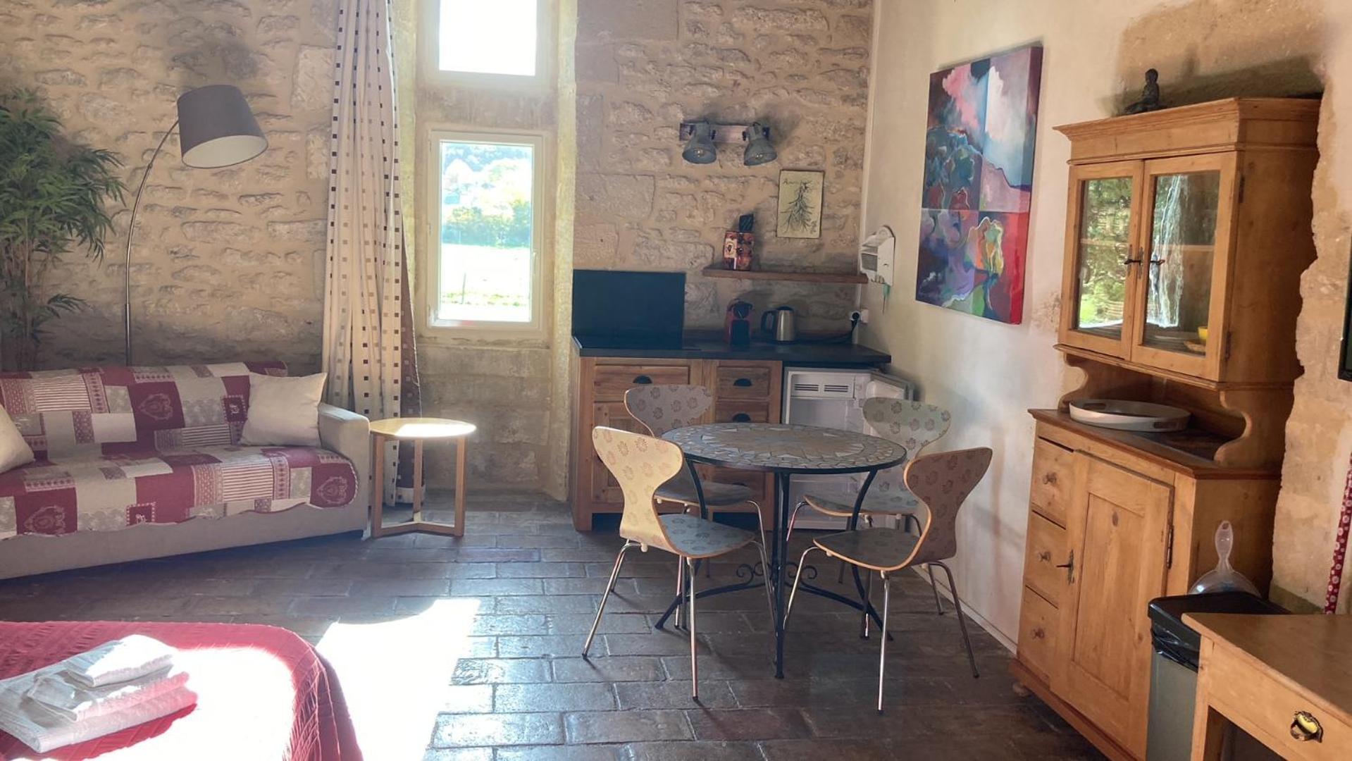 Mas De La Rivoire B&B Villevieille Dış mekan fotoğraf